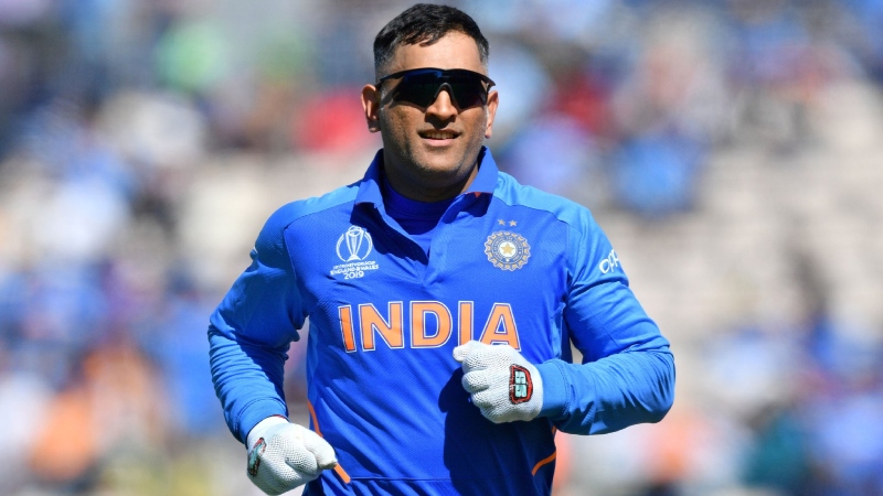 https://newsfirstlive.com/wp-content/uploads/2023/06/MS_DHONI_BROTHER_1.jpg