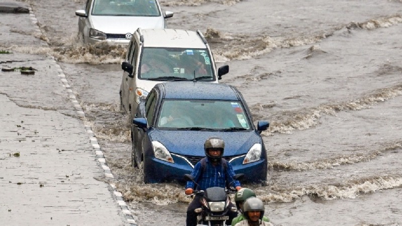 https://newsfirstlive.com/wp-content/uploads/2023/07/Delhi-rain.jpg